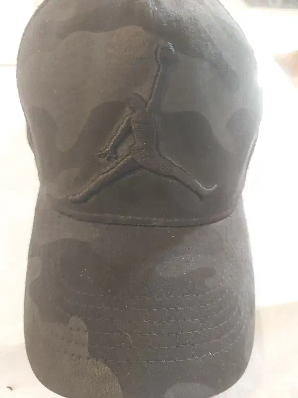 کلته جردن|لباس|تهران, اختیاریه|دیوار