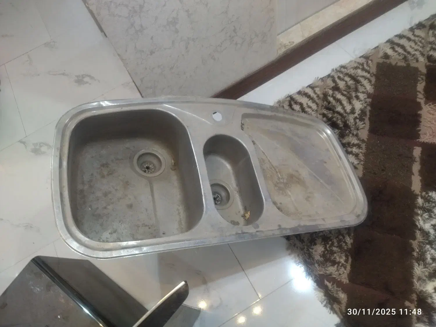 هود و پله وسینک|هود|کرمانشاه, |دیوار