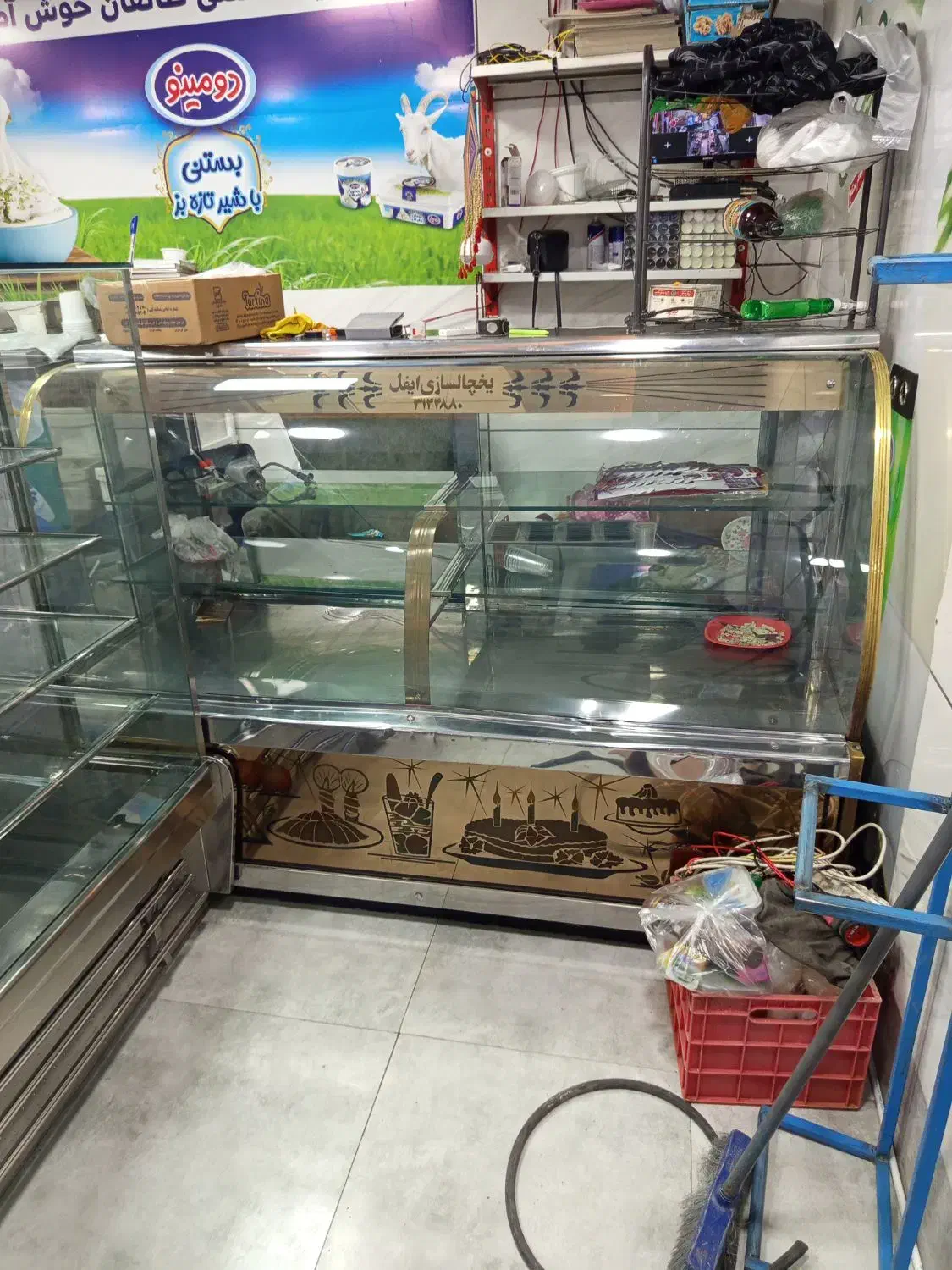 ویترین|فروشگاه و مغازه|محمدشهر, شهرک پیام (مهرالبرز)|دیوار