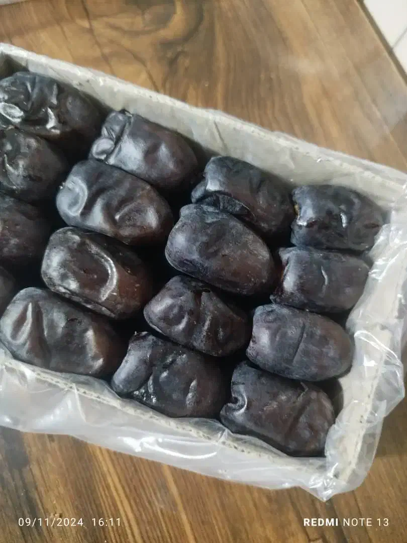 خرمای بم|خوردنی و آشامیدنی|شیراز, آزادی|دیوار