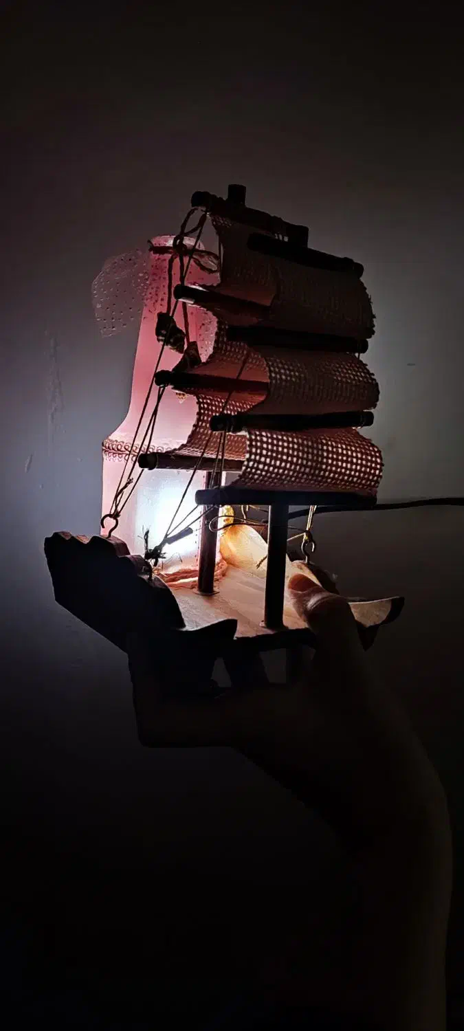 چراخ خواب چوبی|چراغ خواب و آباژور|اسفراین, |دیوار