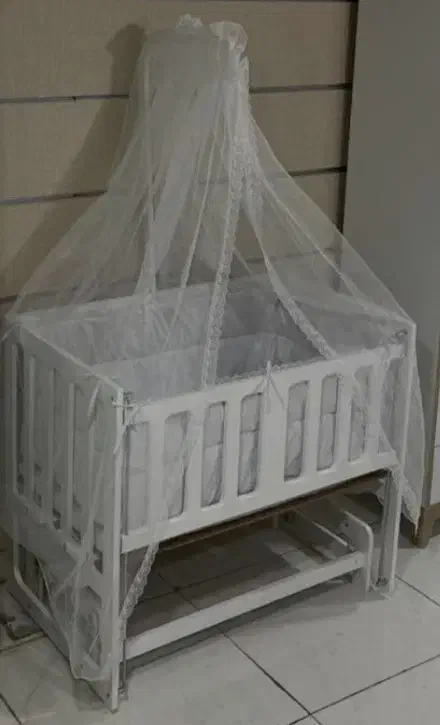 گهواره|تخت و صندلی بچه|شهریار, شهرک وائین|دیوار