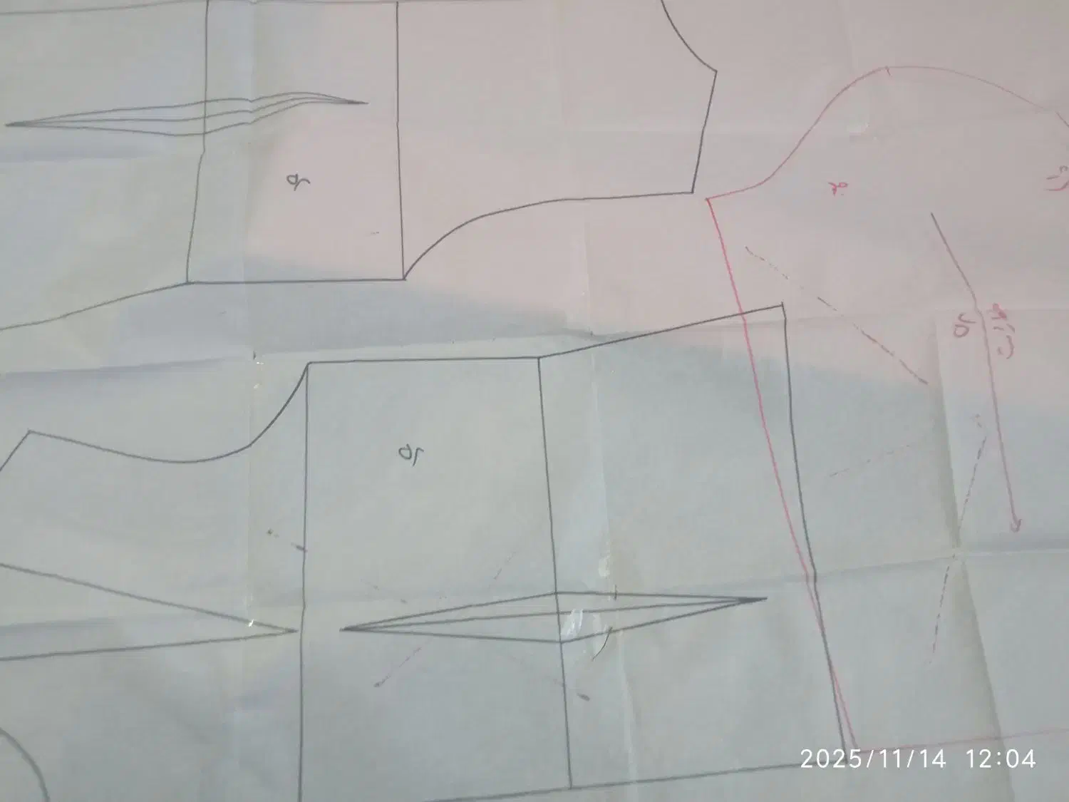 الگوهای آماده خیاطی|لوازم خیاطی و بافتنی|اهر, |دیوار