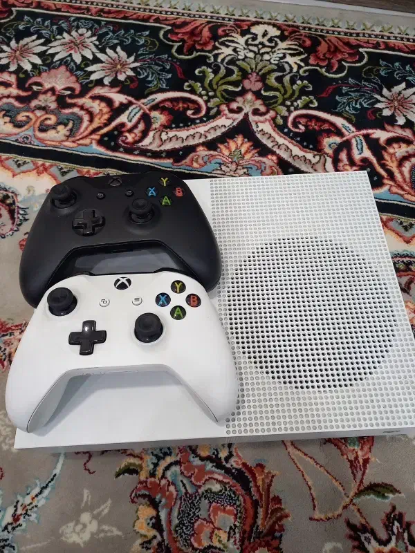 ایکس باکس وان اس|کنسول، بازی ویدئویی و آنلاین|خرمآباد, |دیوار