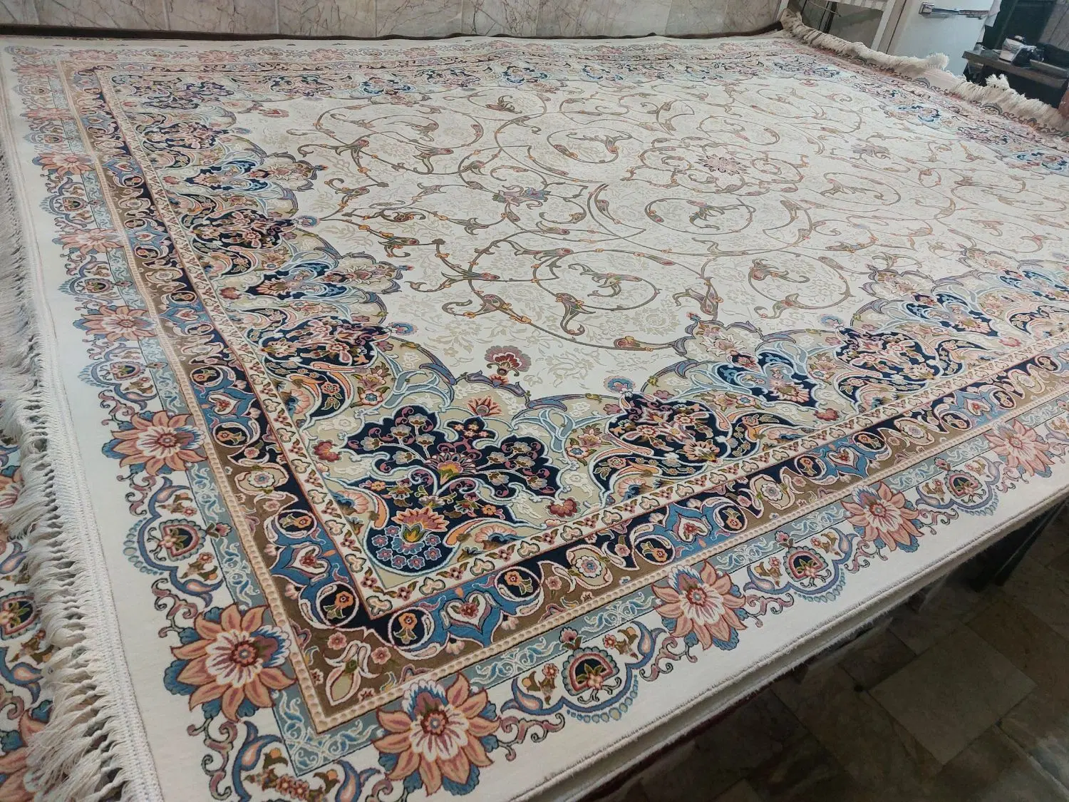 فرش|فرش|مشهد, عبادی|دیوار