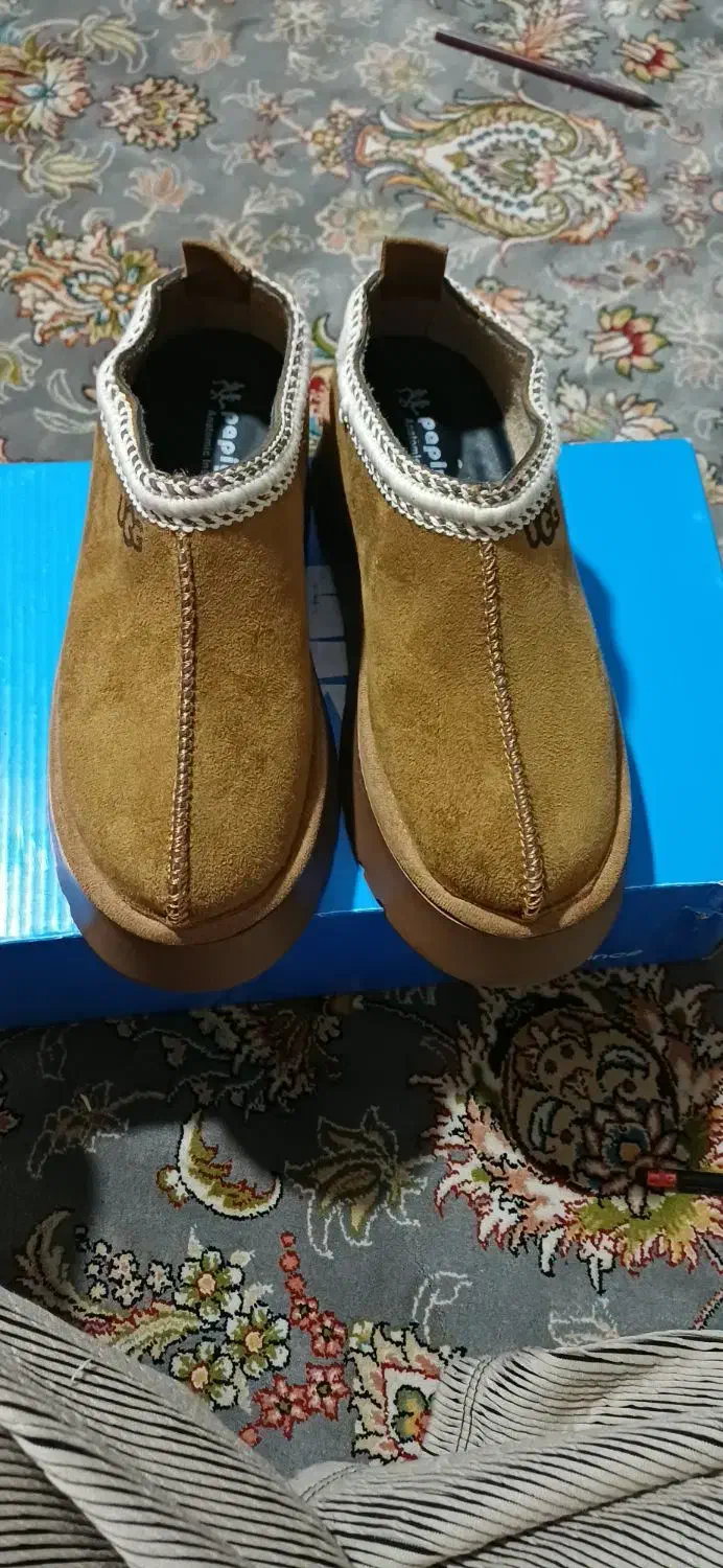 یک جفت کفش خیلی شیک و جدید ونو|کیف، کفش، کمربند|تربت جام, نظامی|دیوار