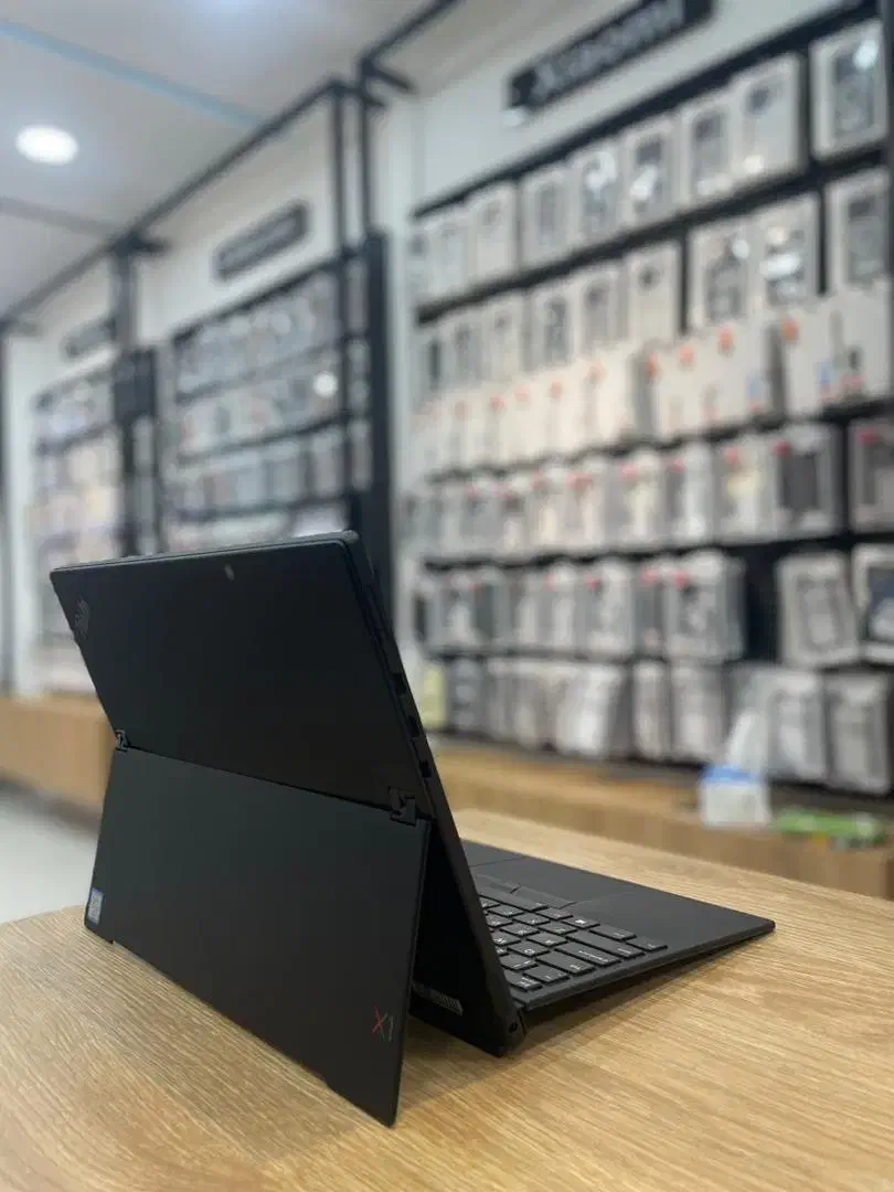 تـبلت ویندوزی لنوو ThinkPad X1 - i7 نسل ۸ - رم ۱۶|رایانه همراه|قزوین, |دیوار
