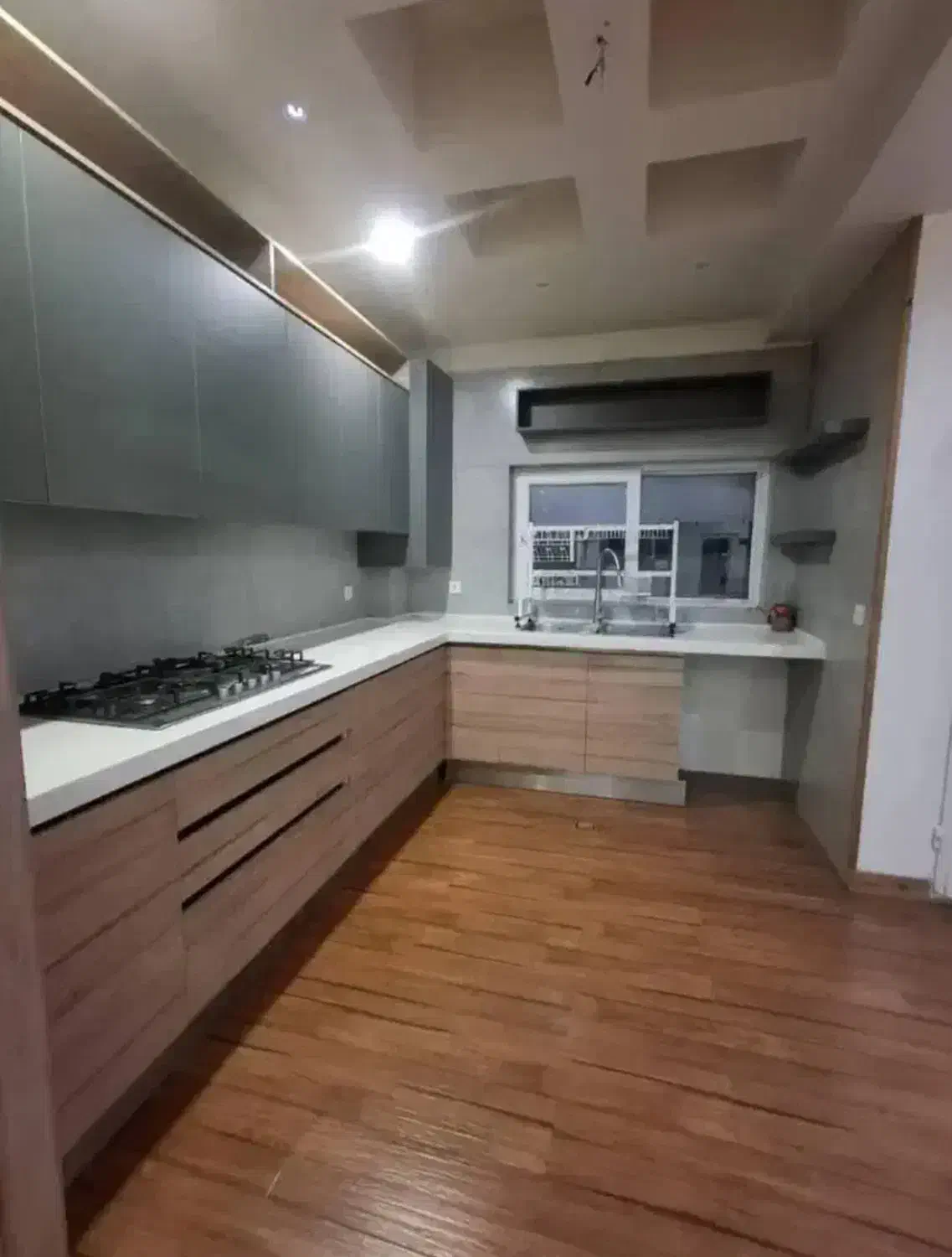 ۲۷۰ متر/دوبلکس/روف/حیاط/دربست یا جداگانه|اجارهٔ خانه و ویلا|پردیس, فاز ۳|دیوار