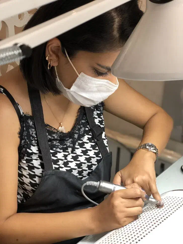 اموزش ناخن و کاشت ناخن|خدمات آموزشی|سنندج, |دیوار