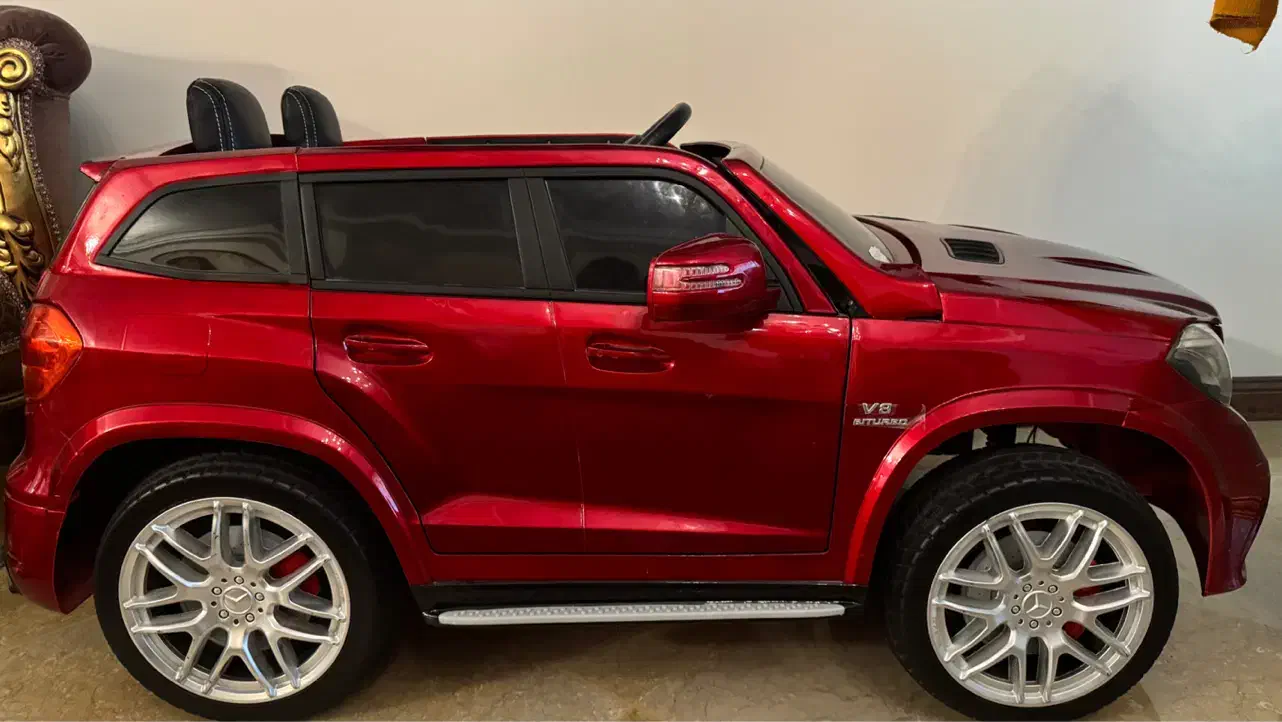 ماشین شارژی کودک بنز GLS63|اسباب و اثاث بچه|تهران, هروی|دیوار