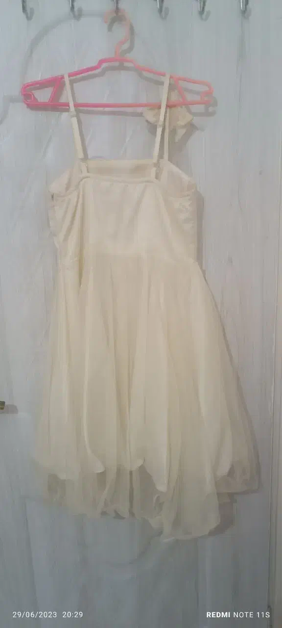 لباس مجلسی حراج و سایز ۴۰ میخورد .سالم سالم|لباس|نیشابور, دارایی|دیوار