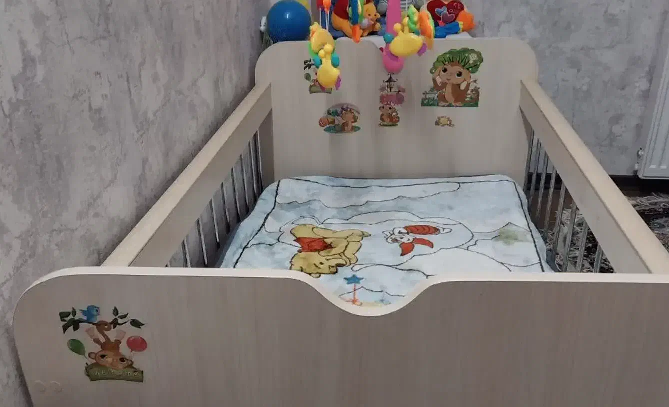 تخت کودک با تشک|تخت و سرویس خواب|دلیجان, |دیوار