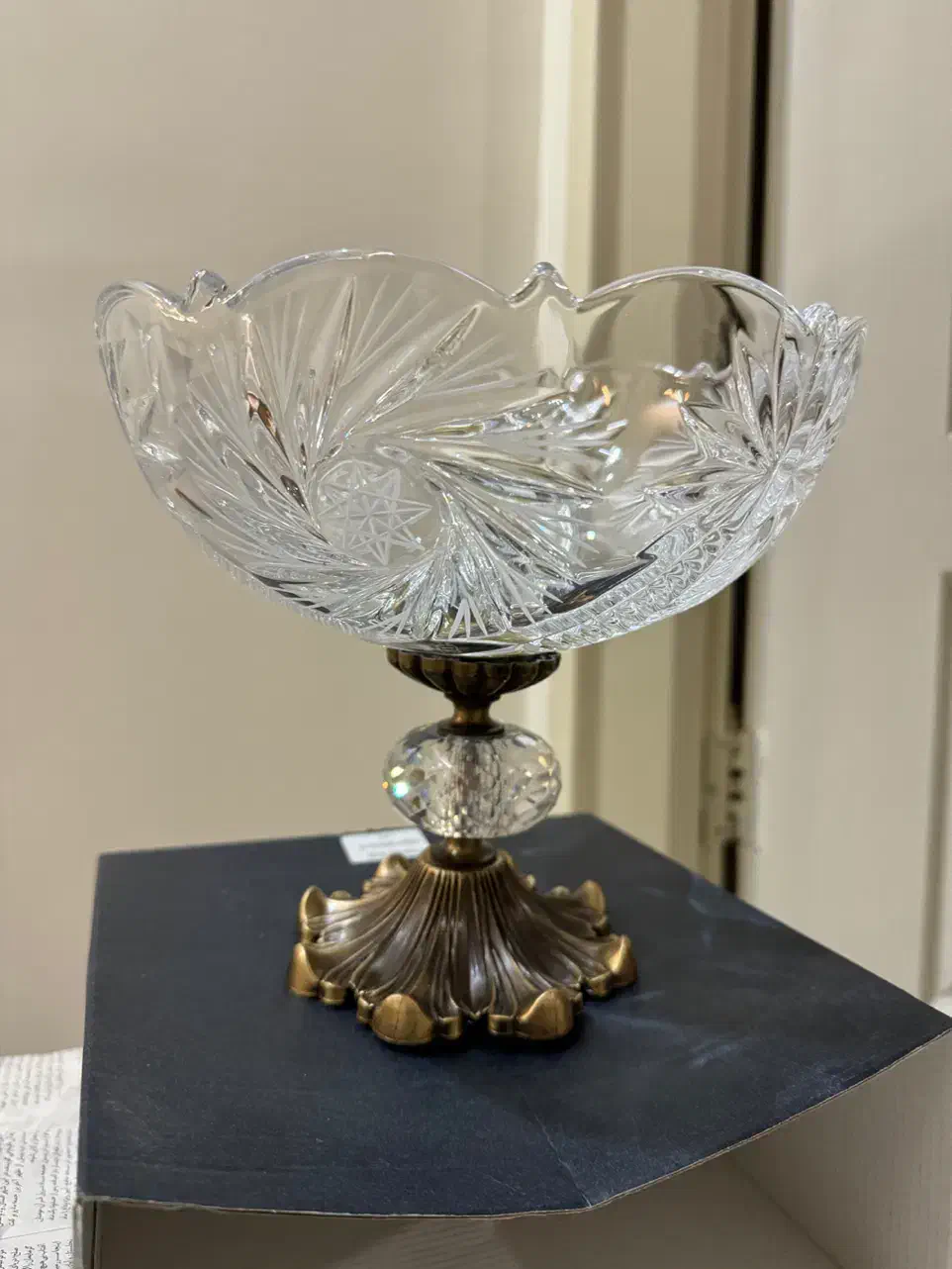 آجیل خوری پایه دار کریستال بوهمیا اصل چک|ظروف سرو و پذیرایی|تهران, حشمتیه|دیوار