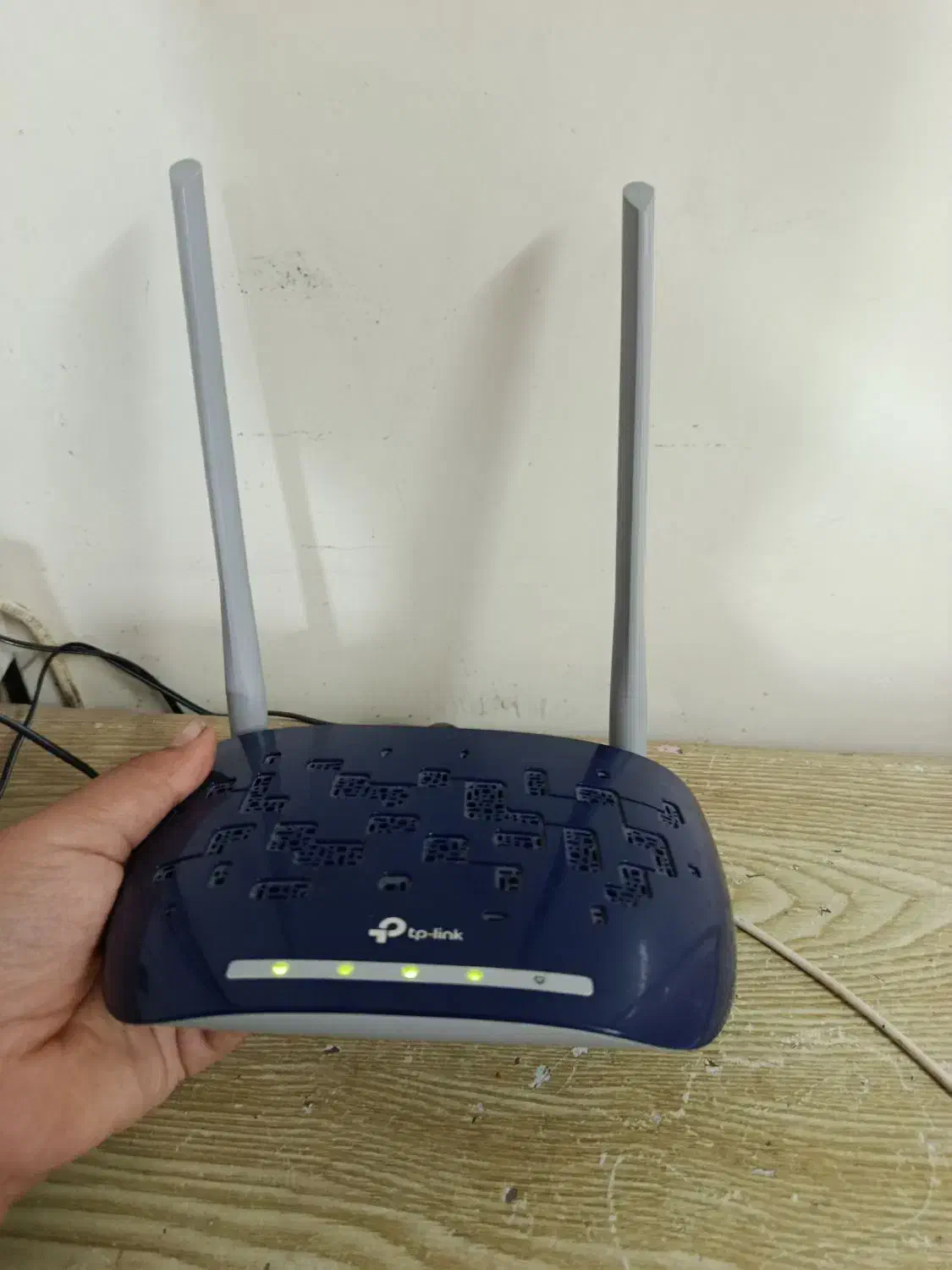 وای فای|مودم و تجهیزات شبکه|ری, شهادت|دیوار