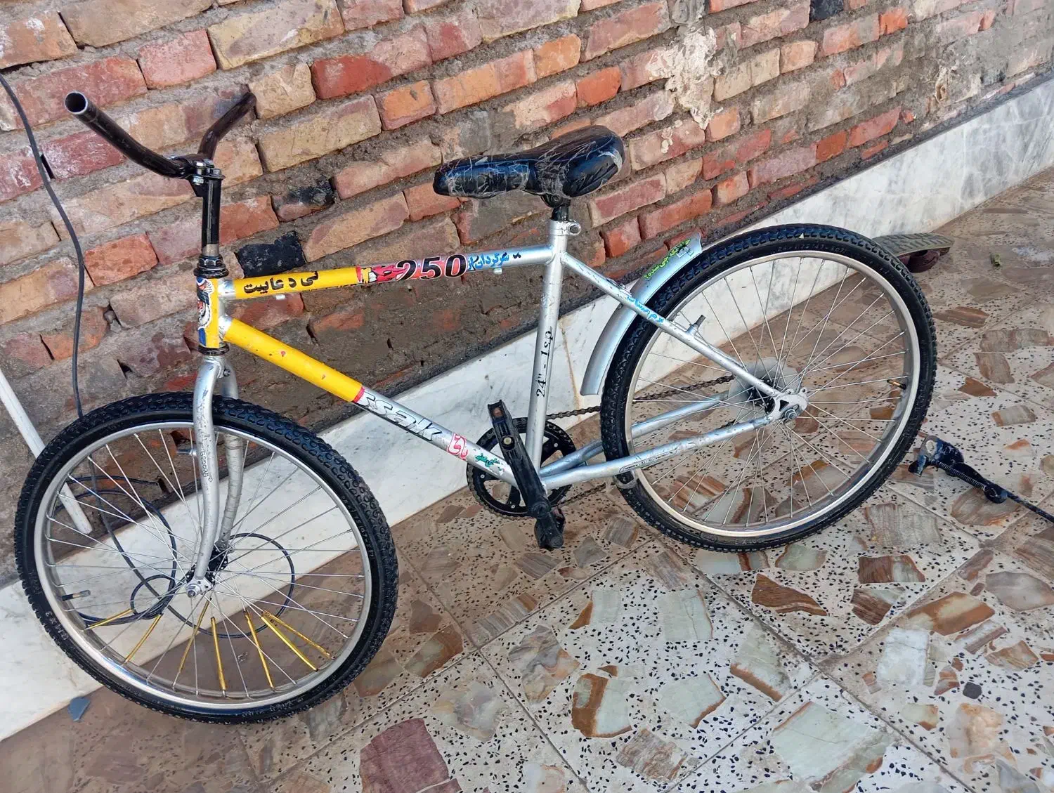 دوچرخه 24 آساک|دوچرخه، اسکیت، اسکوتر|خاش, |دیوار