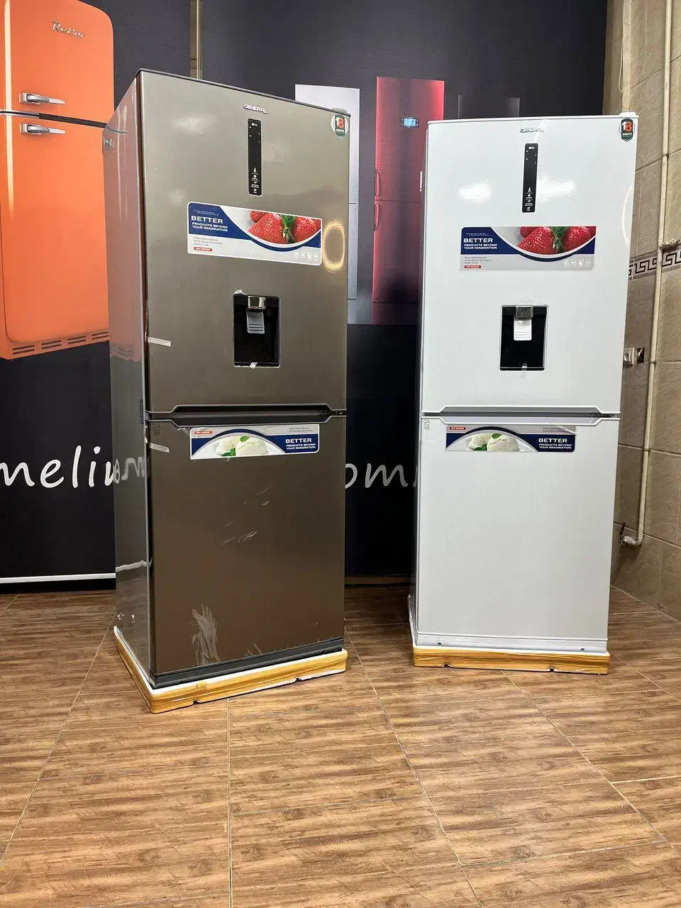 یخچال فریزر 27 فوت مادما اصلی|یخچال و فریزر|پرند, فاز ۳|دیوار