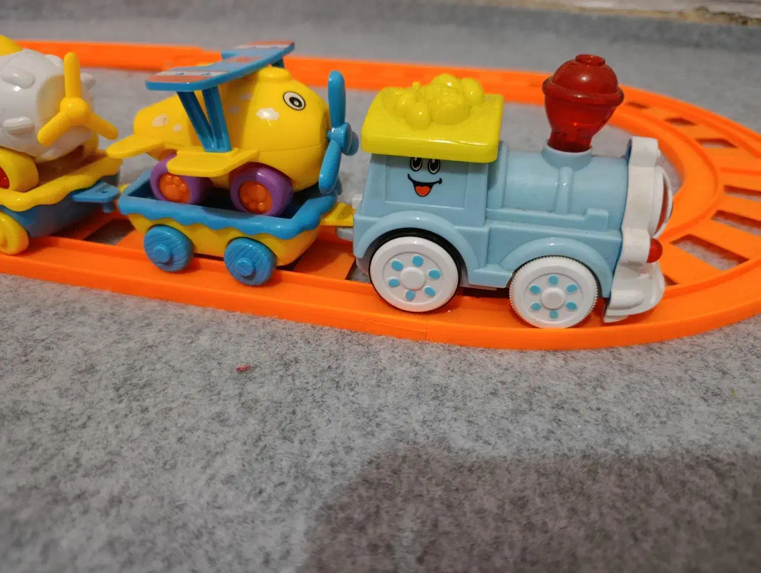 قطار|اسباب‌بازی بچه|سقز, |دیوار