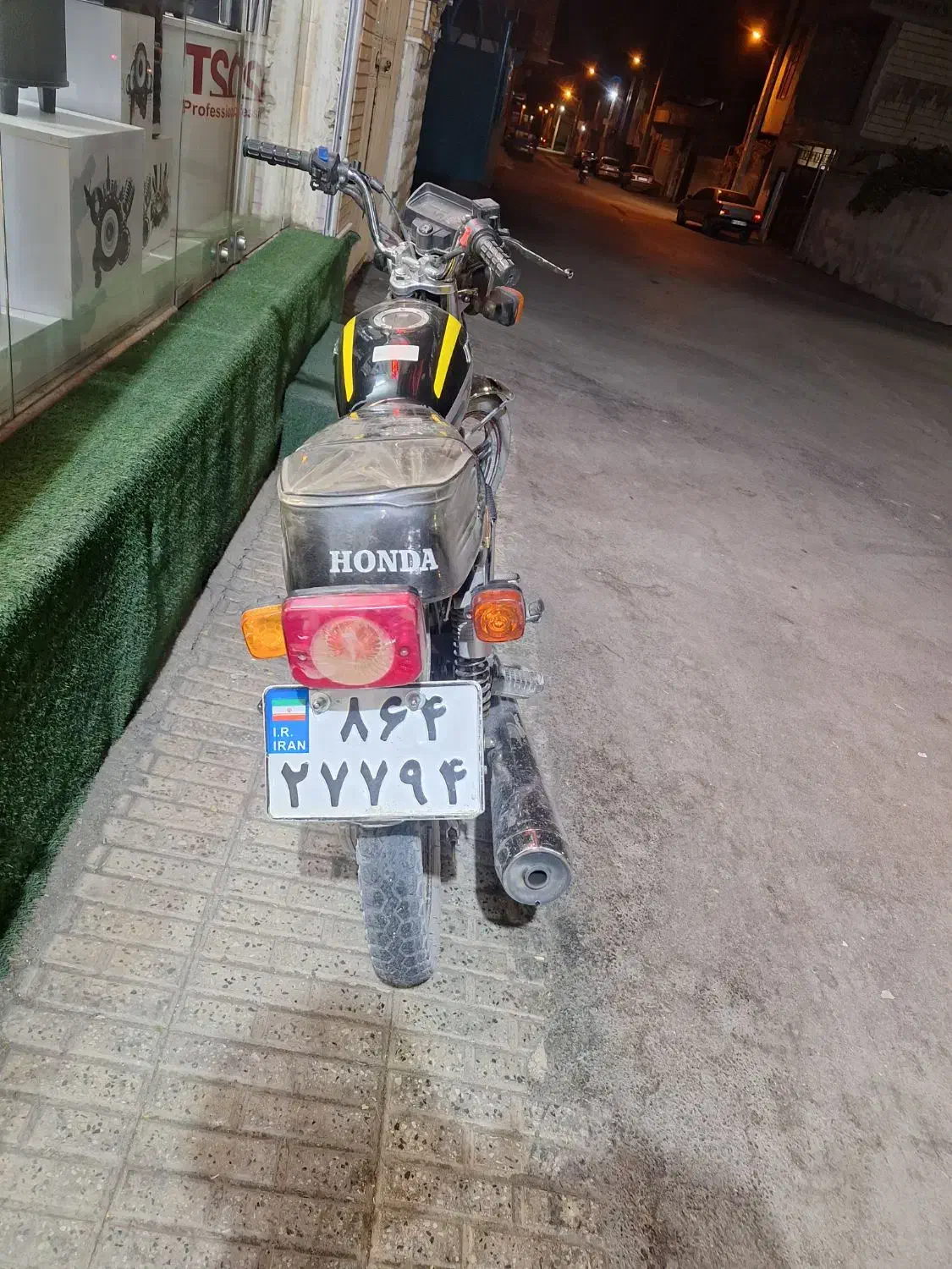 موتورهندا‌۱۲۵|موتورسیکلت|فلاورجان, |دیوار