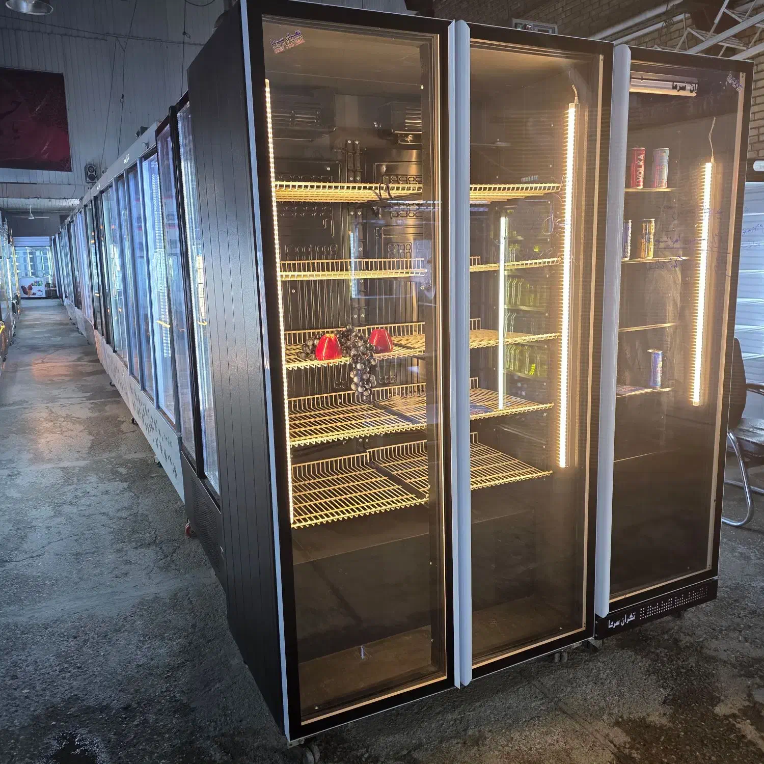 یخچال ۲ در ایستاده ویترینی ۱۲۰ سانتی|فروشگاه و مغازه|مشهد, فدک|دیوار