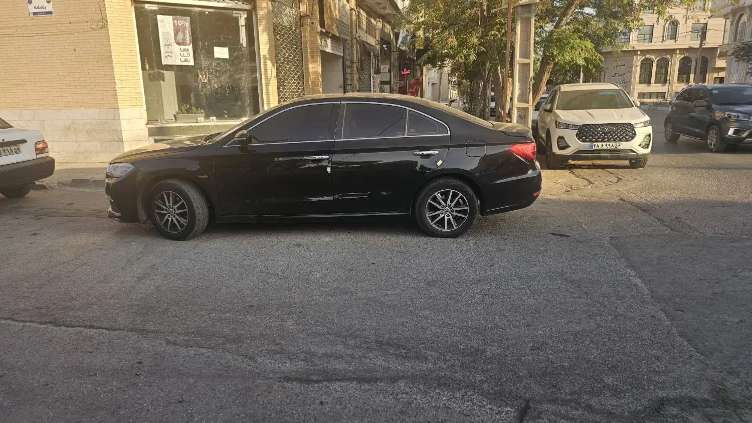 لیفان ۸۲۰ بدون رنگ نقد اقساط|خودرو سواری و وانت|یزد, |دیوار