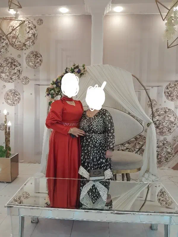 لباس مجلسی|لباس|چناران, |دیوار