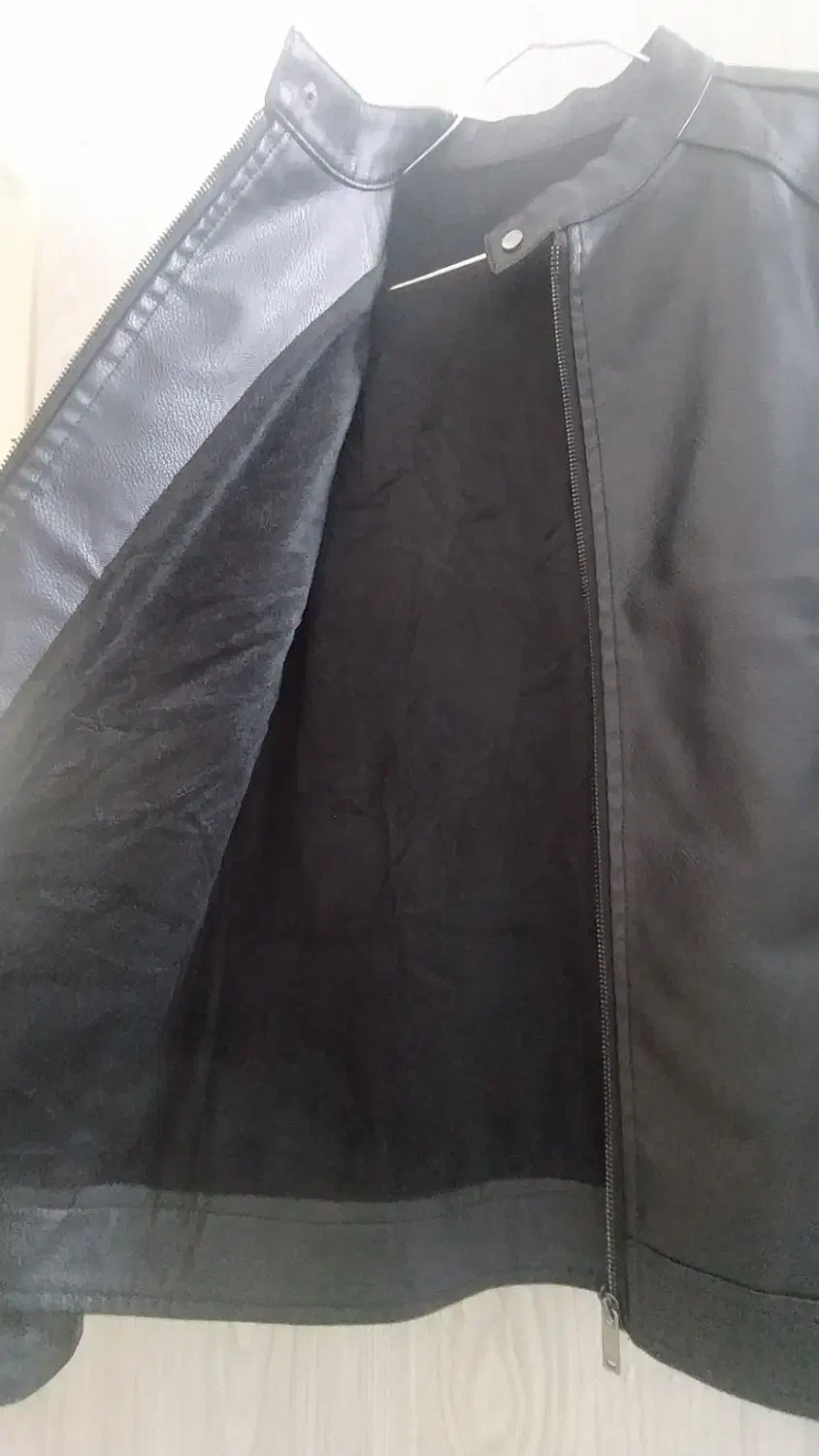 کاپشن چرم|لباس|جلفا, |دیوار