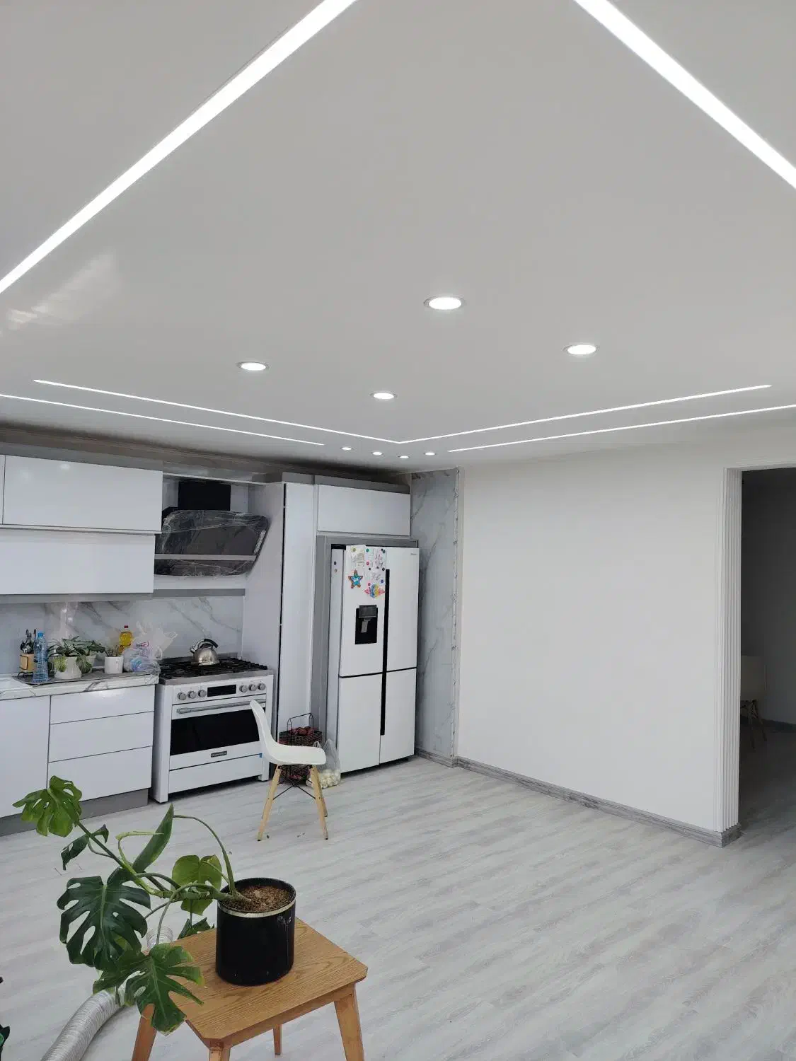 کناف رنگ و لاین نوری تی وی روم|خدمات پیشه و مهارت|خرمشهر, |دیوار