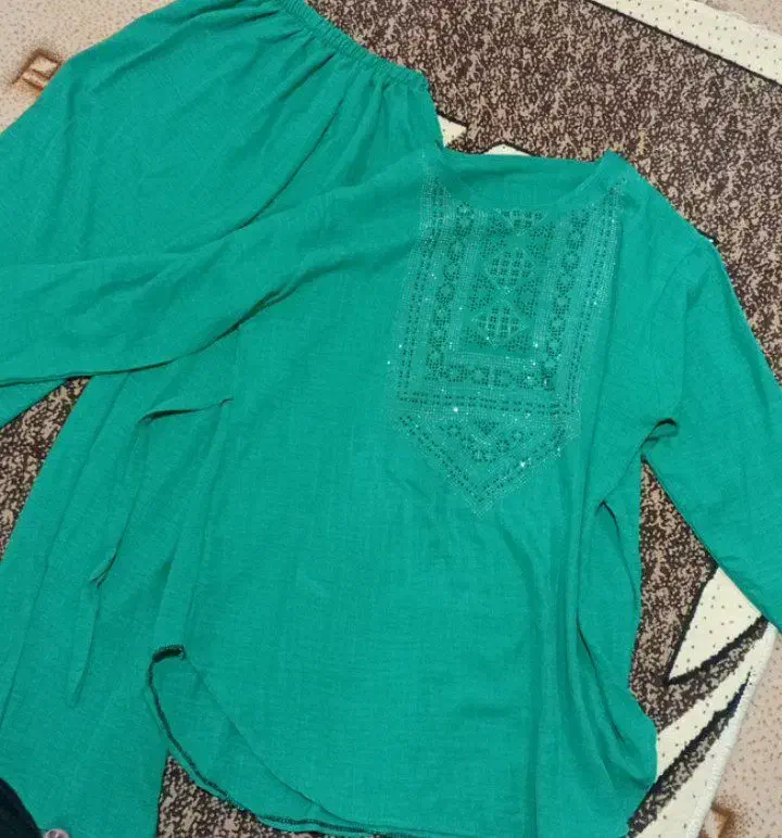 لباس ست حانگی|لباس|رشت, پاره بیجار|دیوار