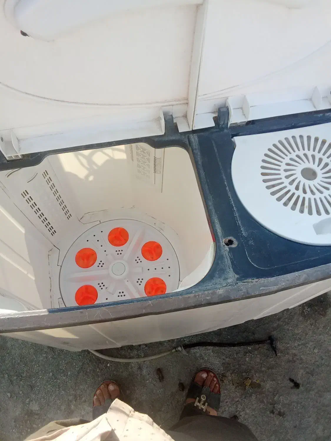 لباسشویی سالم|ماشین لباسشویی و خشک‌کن لباس|کهنوج, |دیوار