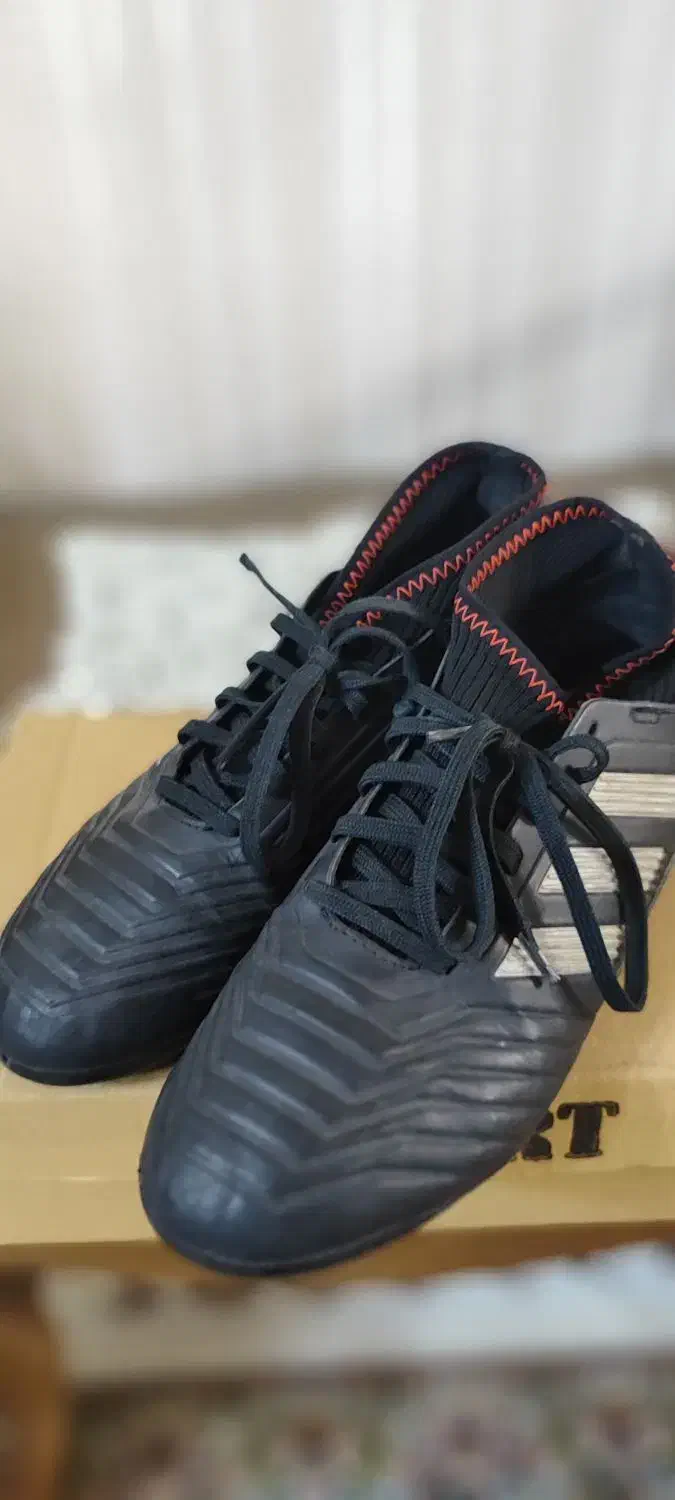 استوک پردیتور آدیداس اصل سایز بچه‌گانه|تجهیزات ورزشی|تهران, جوادیه تهرانپارس|دیوار