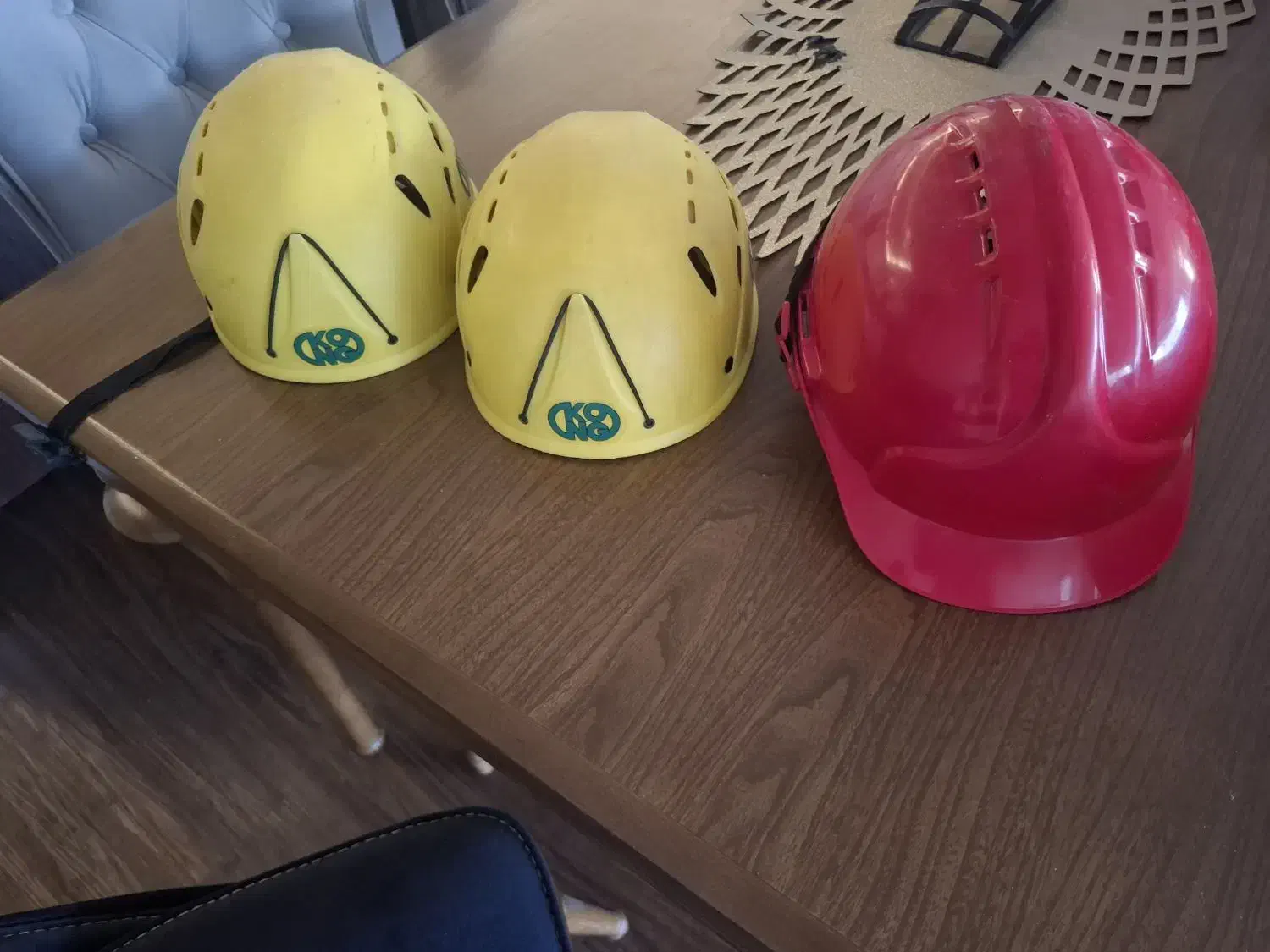 کلاه ایمنی|ابزارآلات|شاهین‌شهر, مخابرات (شهید بهشتی)|دیوار