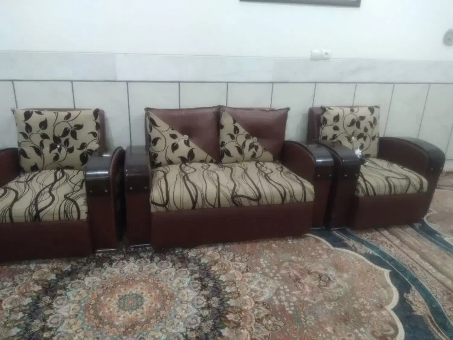 مبل|مبلمان خانگی و میز عسلی|بادرود, |دیوار