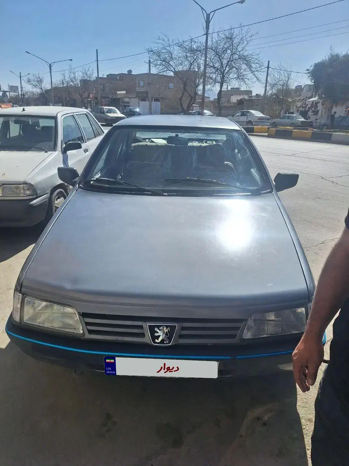 خودرو پژو۴۰۵|خودرو سواری و وانت|شیراز, کوشک میدان|دیوار
