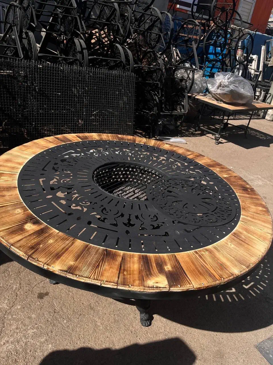 میز اتشدان دو حالته گرد قطر ۱۷۰ پایه چدن|بخاری، هیتر، شومینه|تهران, تهرانپارس شرقی|دیوار