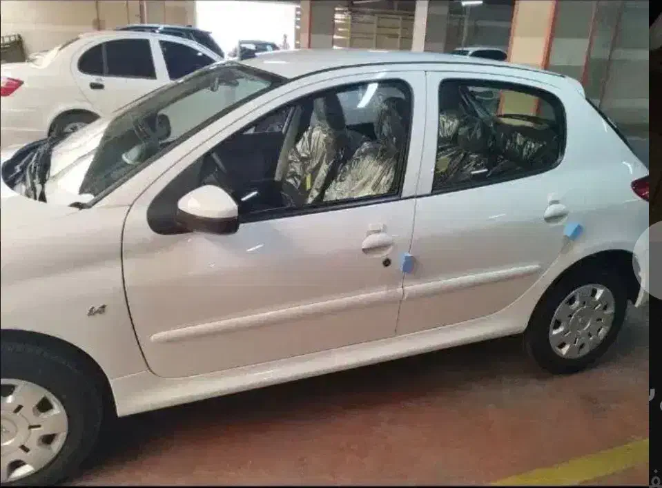 پژو ۲۰۷ صفر خشک سقف فلز|خودرو سواری و وانت|ارومیه, |دیوار