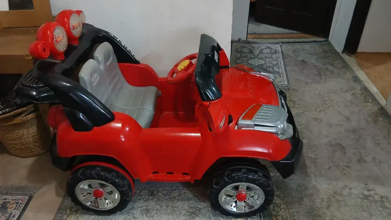 ماشین شارژی|اسباب‌‌بازی|مشهد, شهرک مهرگان|دیوار