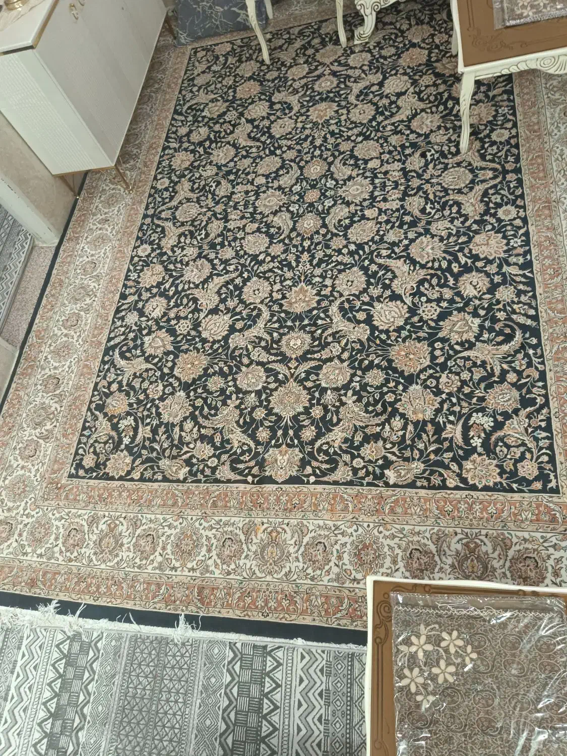 فرش 12 متری|فرش|قم, دروازه ری|دیوار