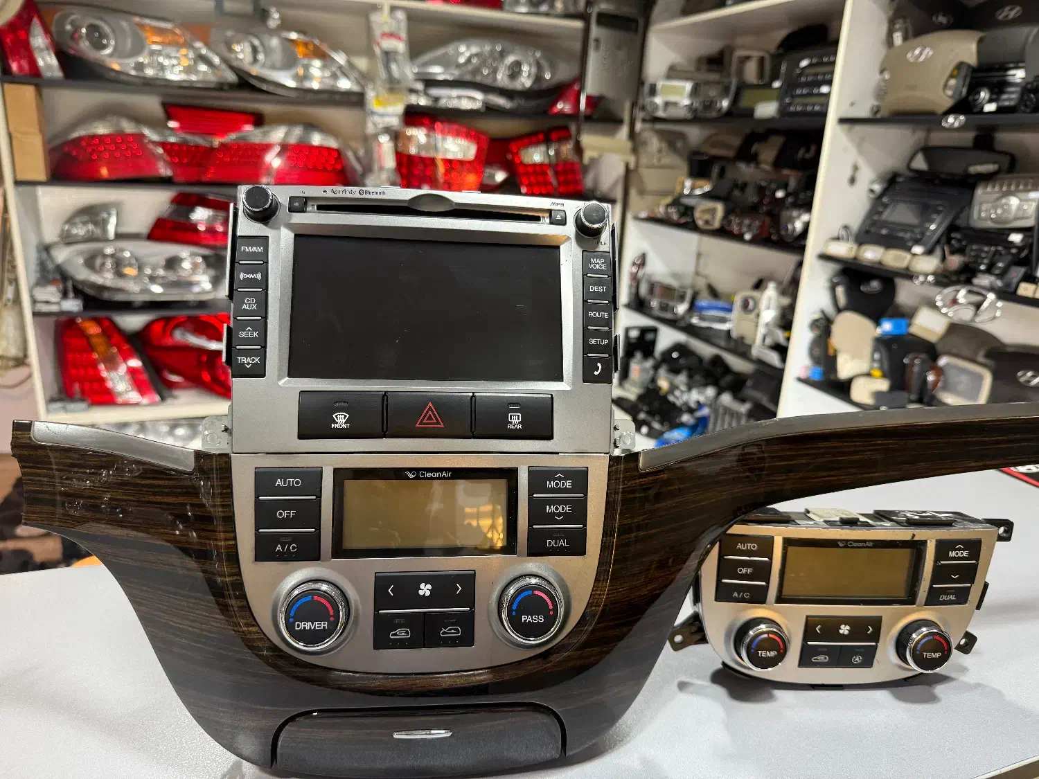 قطعات داشبورد  سانتافه ۳۵۰۰ و۲۷۰۰|قطعات یدکی و لوازم جانبی|تهران, بازار|دیوار