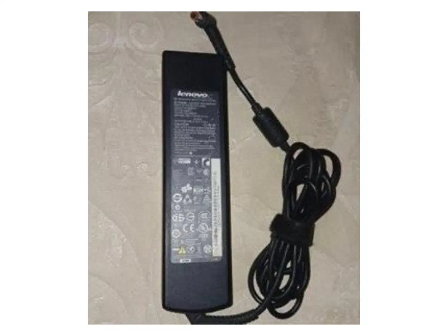 آدابتور Lenovo|قطعات و لوازم جانبی رایانه|قزوین, |دیوار