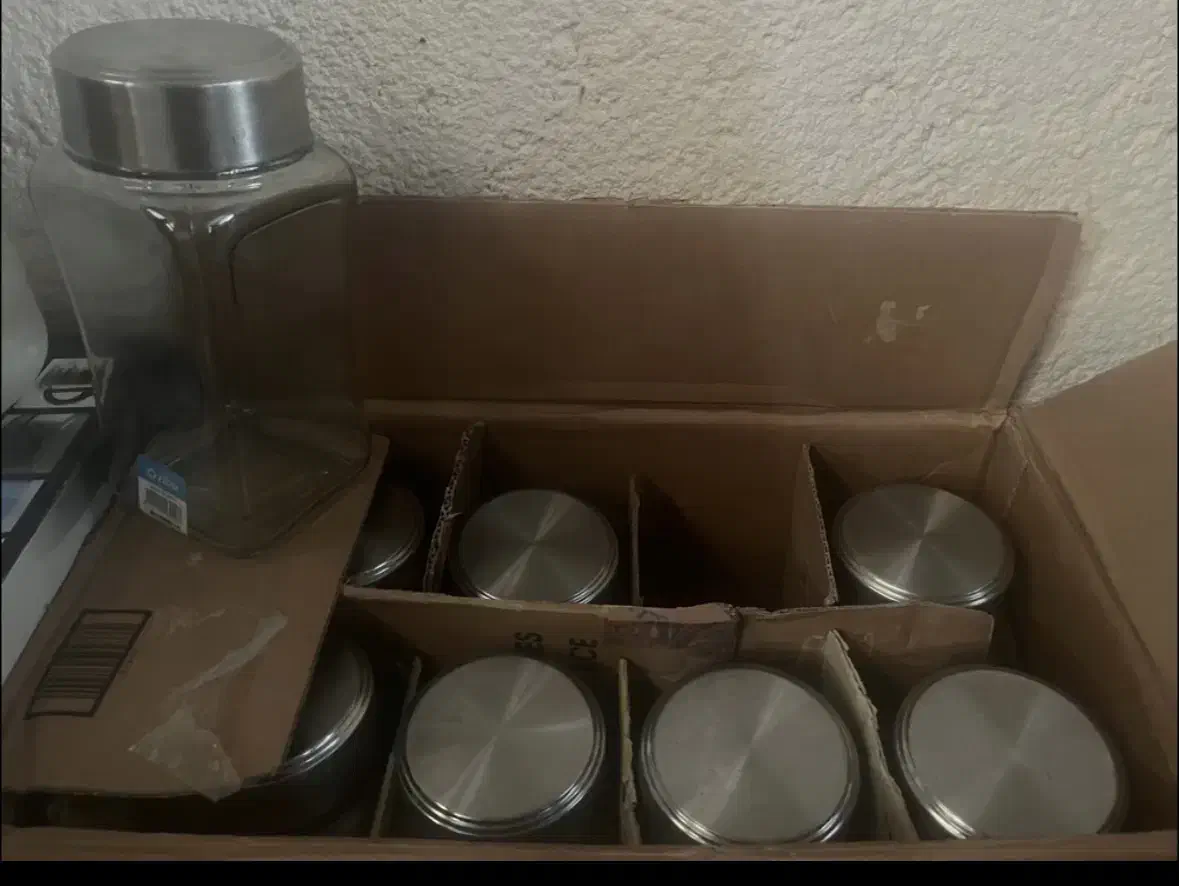 جا حبوباتی|ظروف نگهدارنده، پلاستیکی، یک‌بارمصرف|مشهد, نیروی هوایی|دیوار