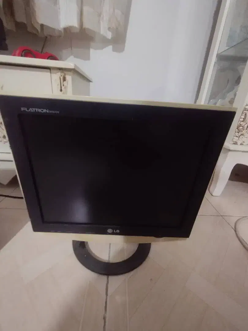 مانیتور|قطعات و لوازم جانبی رایانه|قدس, شهر‌قدس|دیوار