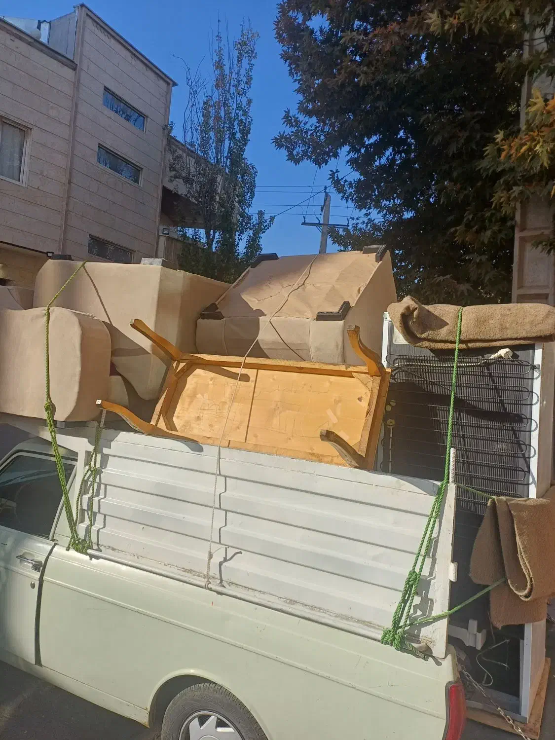 وانت بار شجاعی با قیمت مناسب|خدمات حمل و نقل|بروجرد, |دیوار