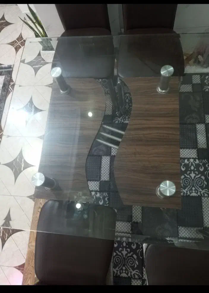 میز نهار خوری چهار نفره|میز و صندلی غذاخوری|لولمان, |دیوار