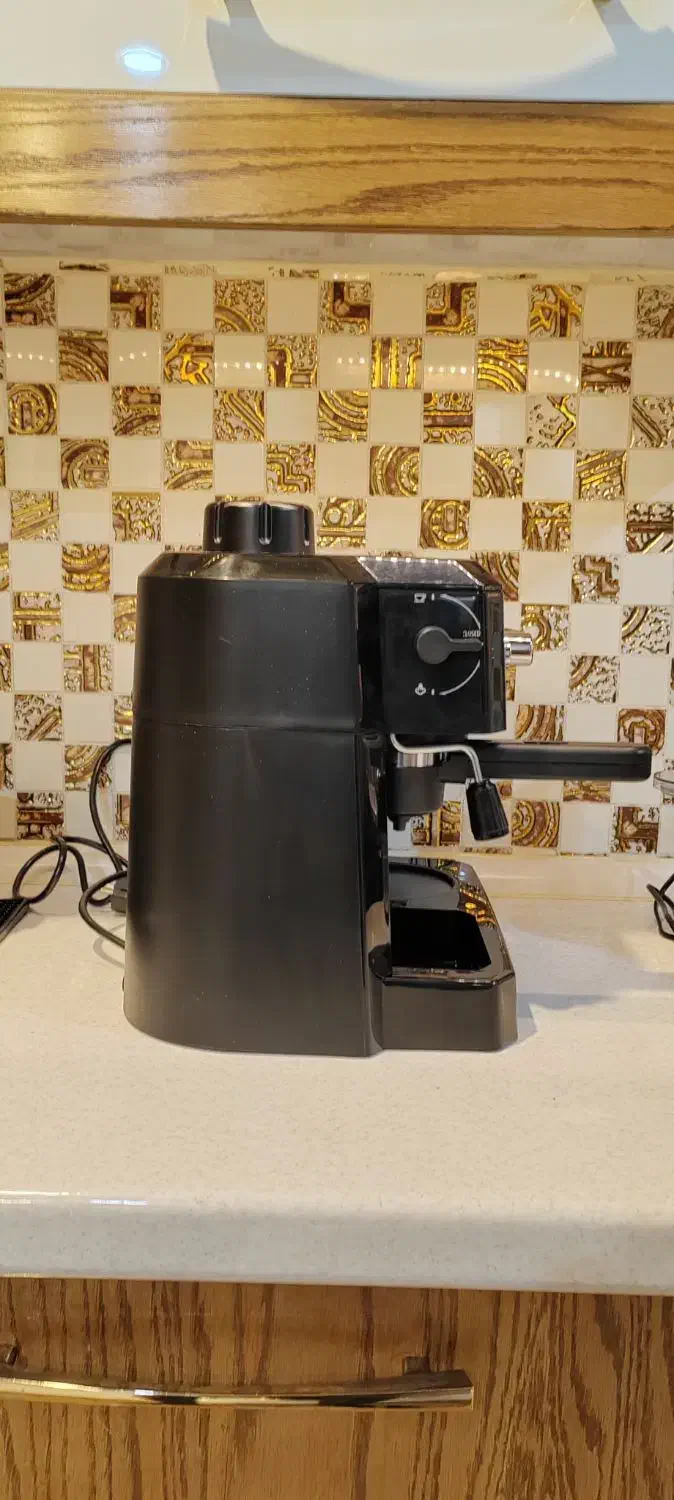 قهوه و اسپرسو ساز خانگی BCO320 دلونگی|سماور، چای‌ساز، قهوه‌ساز|اصفهان, درب کوشک|دیوار