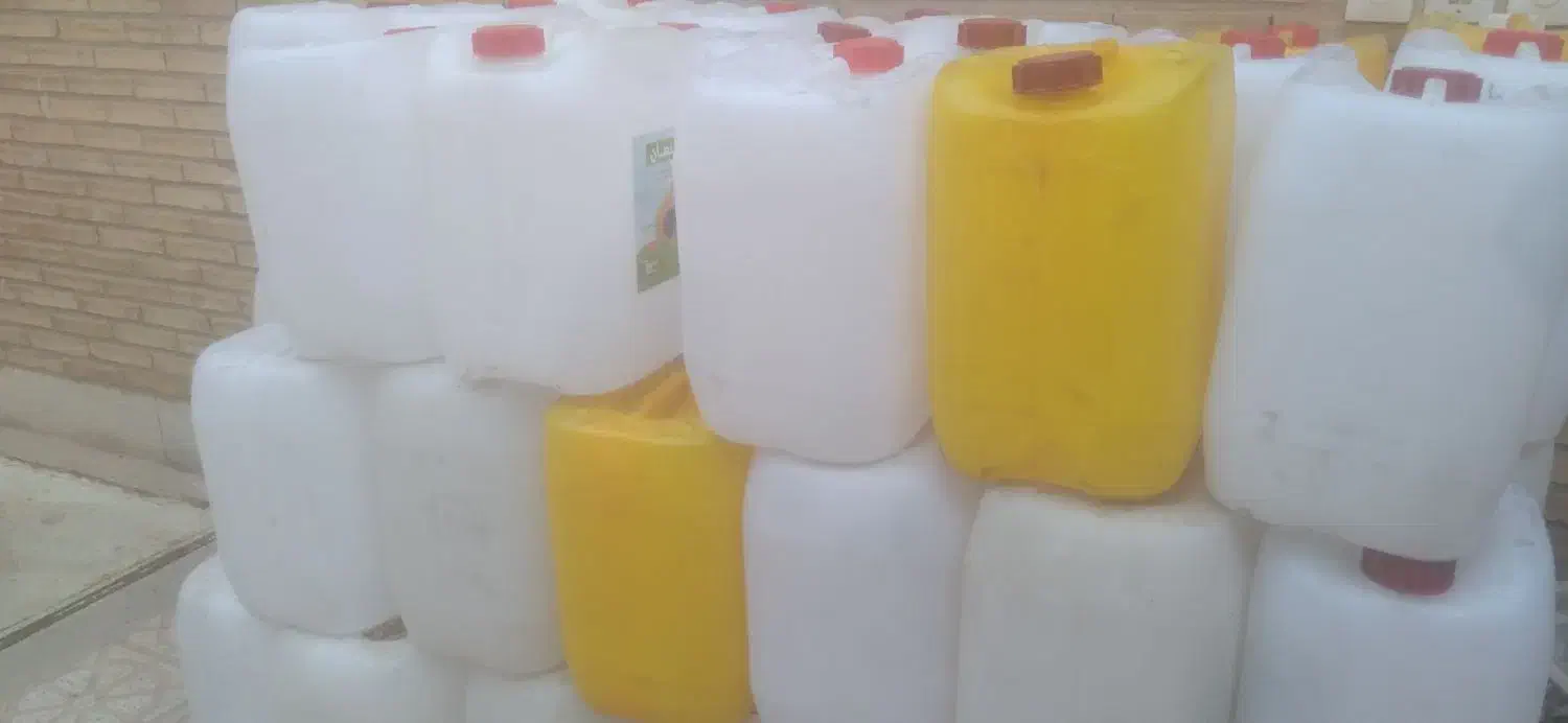 ۲۰لیتری‌|ظروف نگهدارنده، پلاستیکی، یک‌بارمصرف|یزد, |دیوار