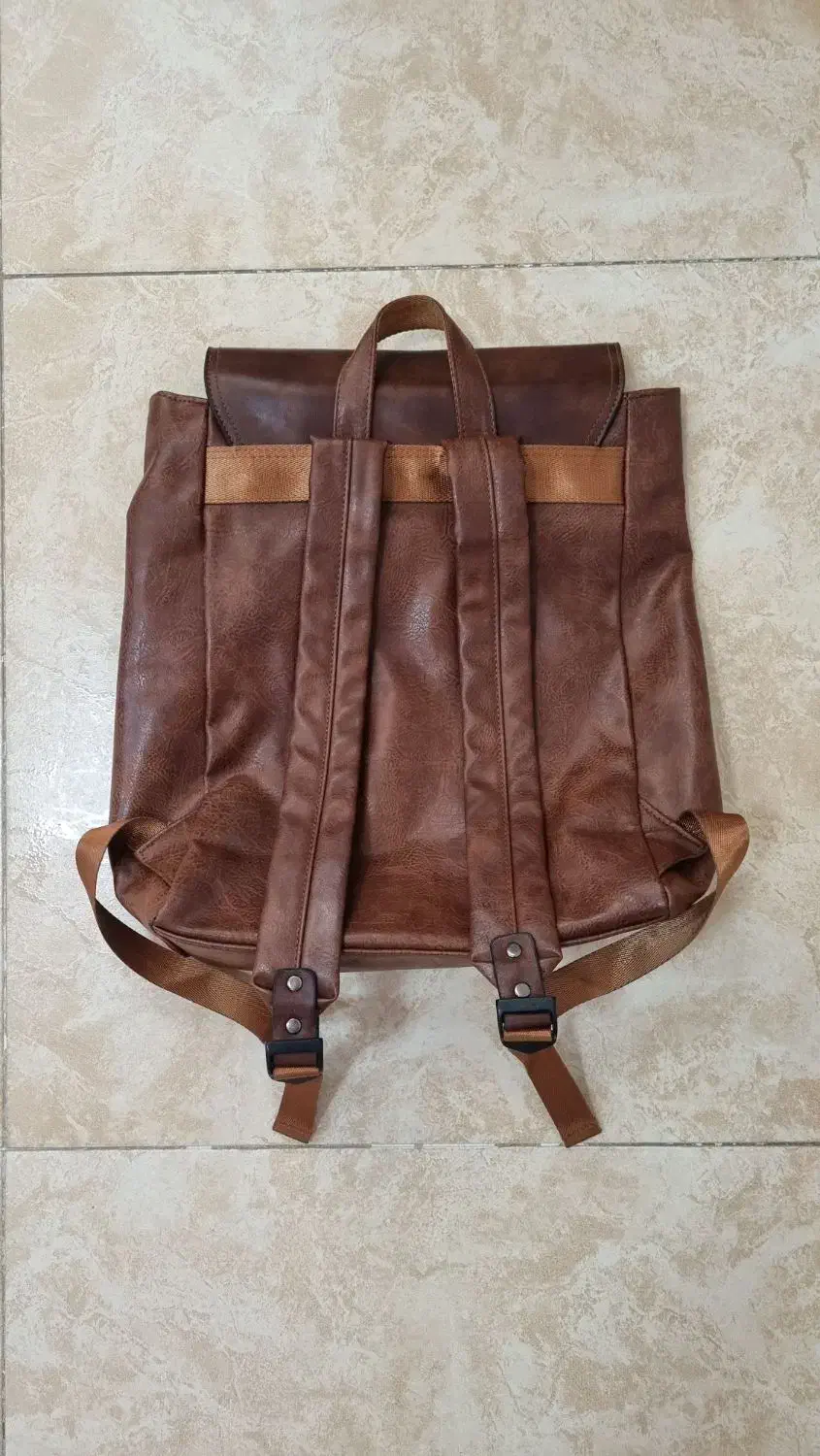 کوله پشتی چرم اصل|کیف، کفش، کمربند|کرمانشاه, |دیوار