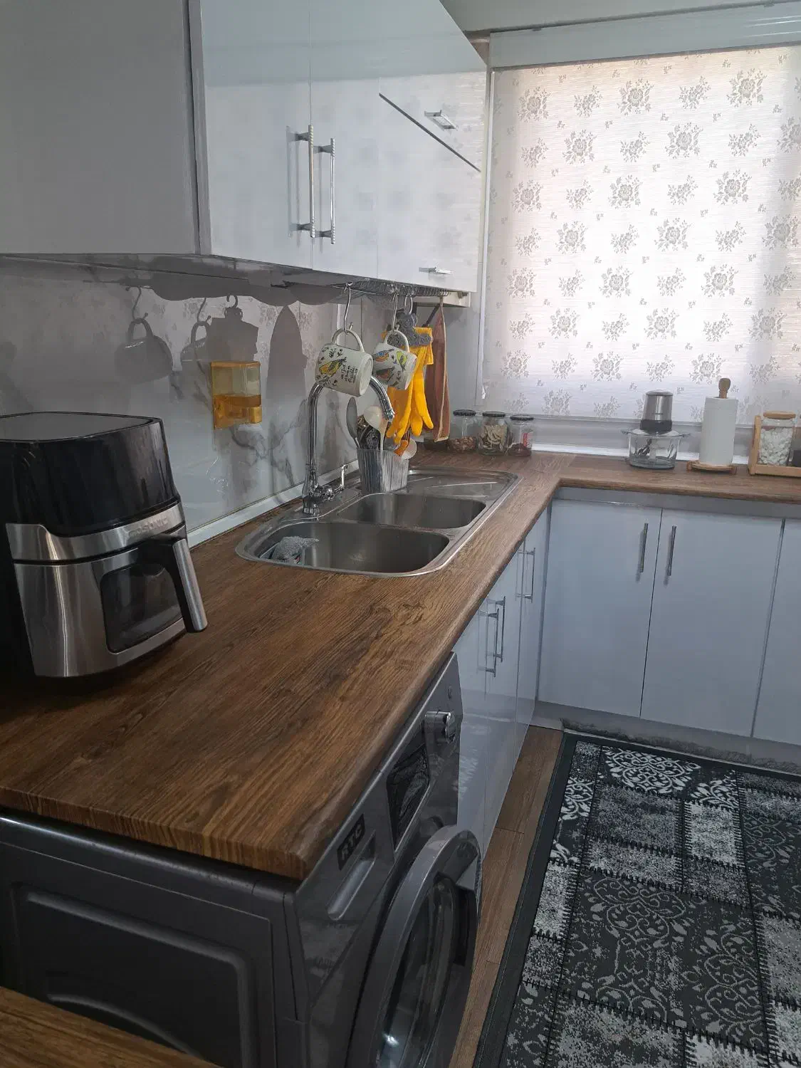 آپارتمان خوش نقشه ۶۵ متری شهرک گلدیس، بازسازی شده|فروش آپارتمان|رشت, پل تالشان|دیوار