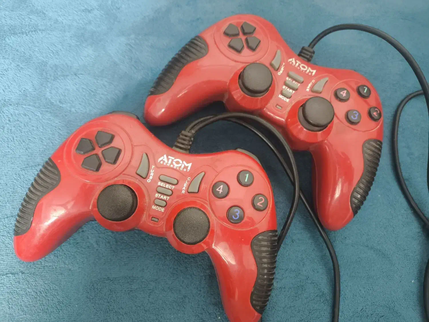 دسته بازی تمیز و نو|کنسول، بازی ویدئویی و آنلاین|یزد, |دیوار