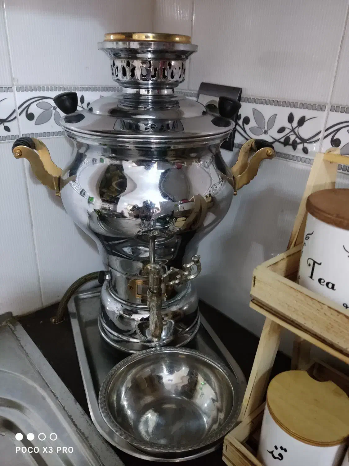 سماورگازی درحدنو سالم سالم ۶لیتری|سماور، چایساز، قهوهساز|قم, شاه سید علی|دیوار