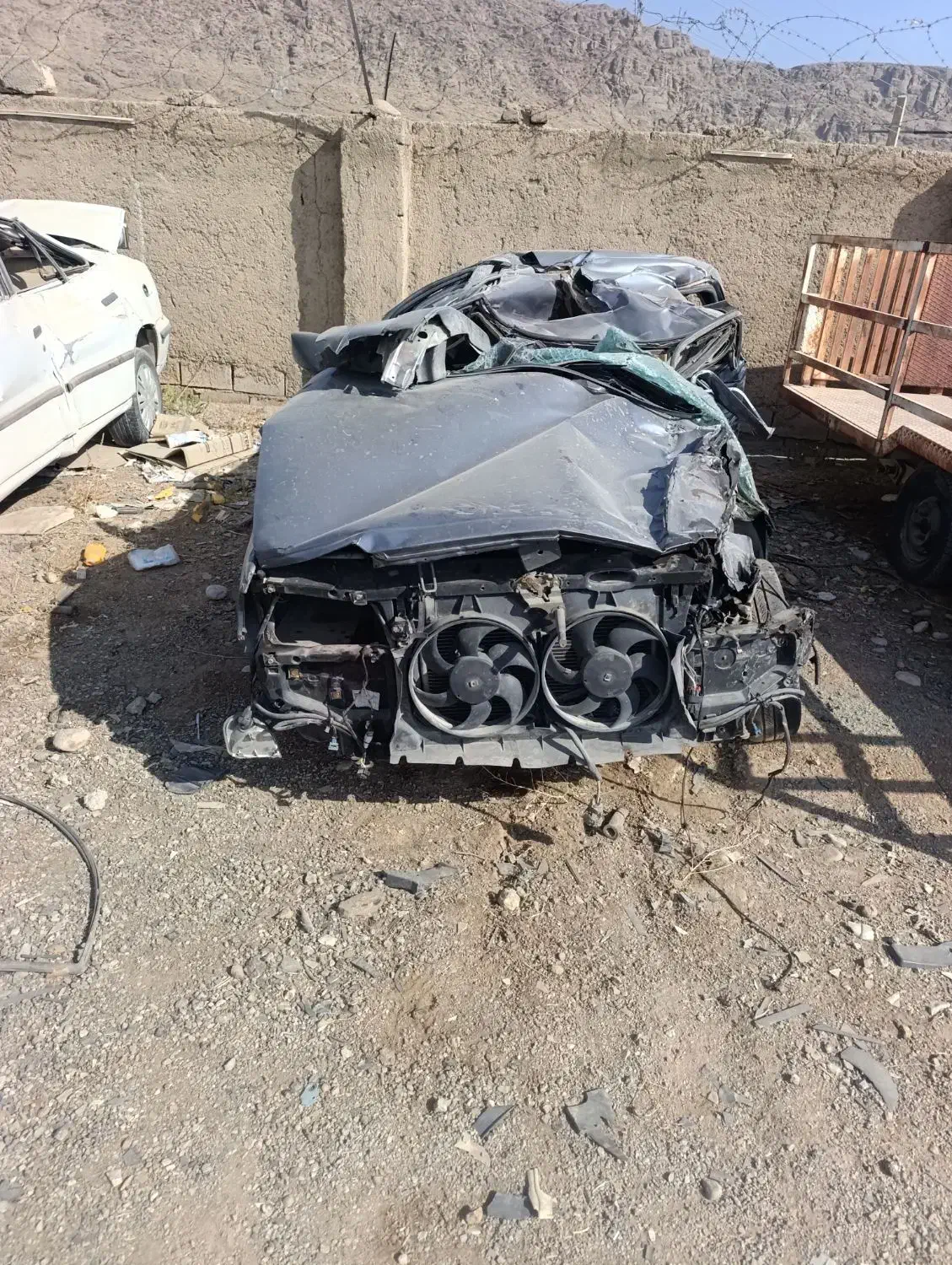 پژو پارس معاوضه با خودرو تصادفی|خودرو سواری و وانت|خرم‌آباد, |دیوار